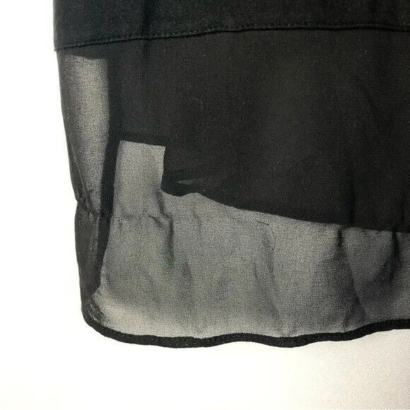 Vince Camuto Black Mixed Media Short Sleeve Blouse XS - Picture 4 of 4